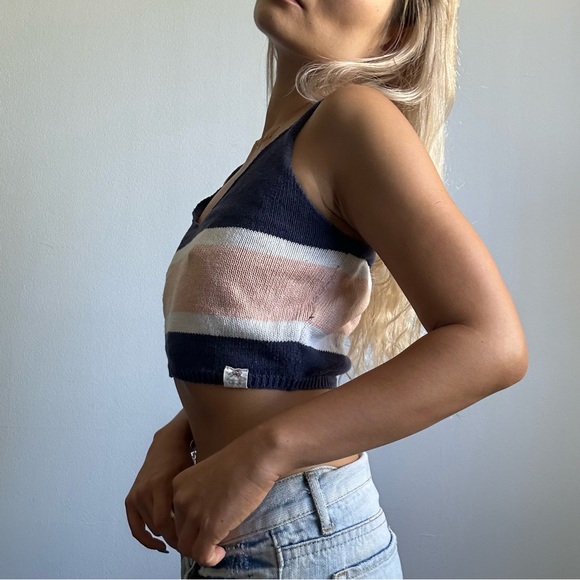 NWOT Pull & Bear Stripe Pattern Knitted Crop Tank Top in Navy - Picture 2 of 10
